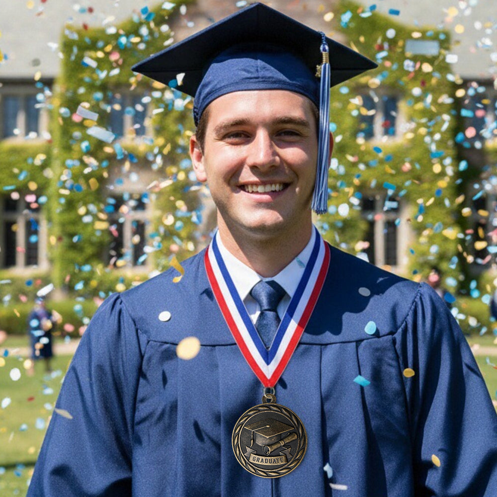 Graduate Medallion – Graduation Recognition Medal for Students & Academic Achievement